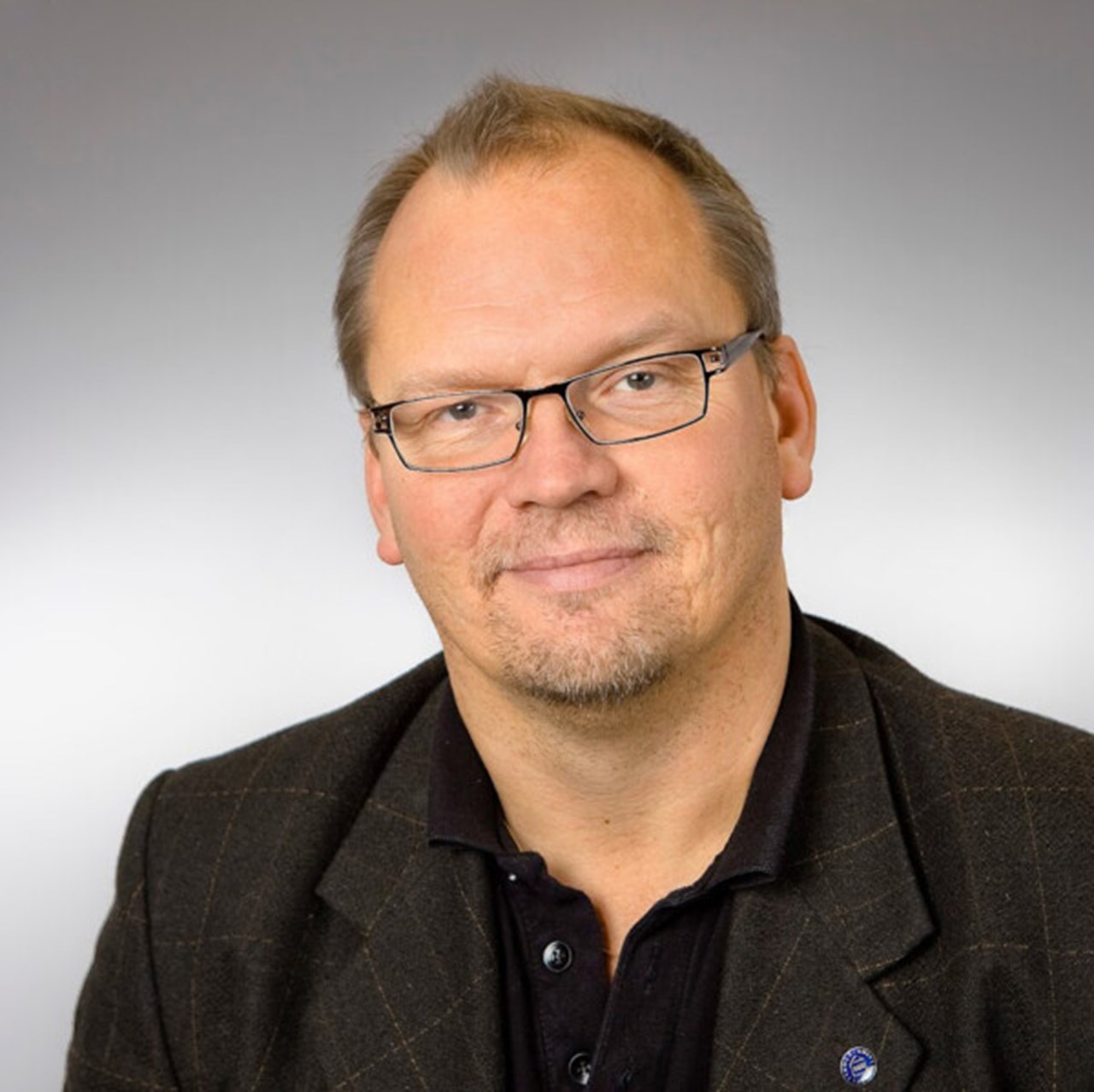 Portrait of Per Höglund, Head of the Faculty Office of Social Sciences.