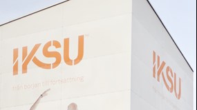 Bild på idrottsanläggningens entré