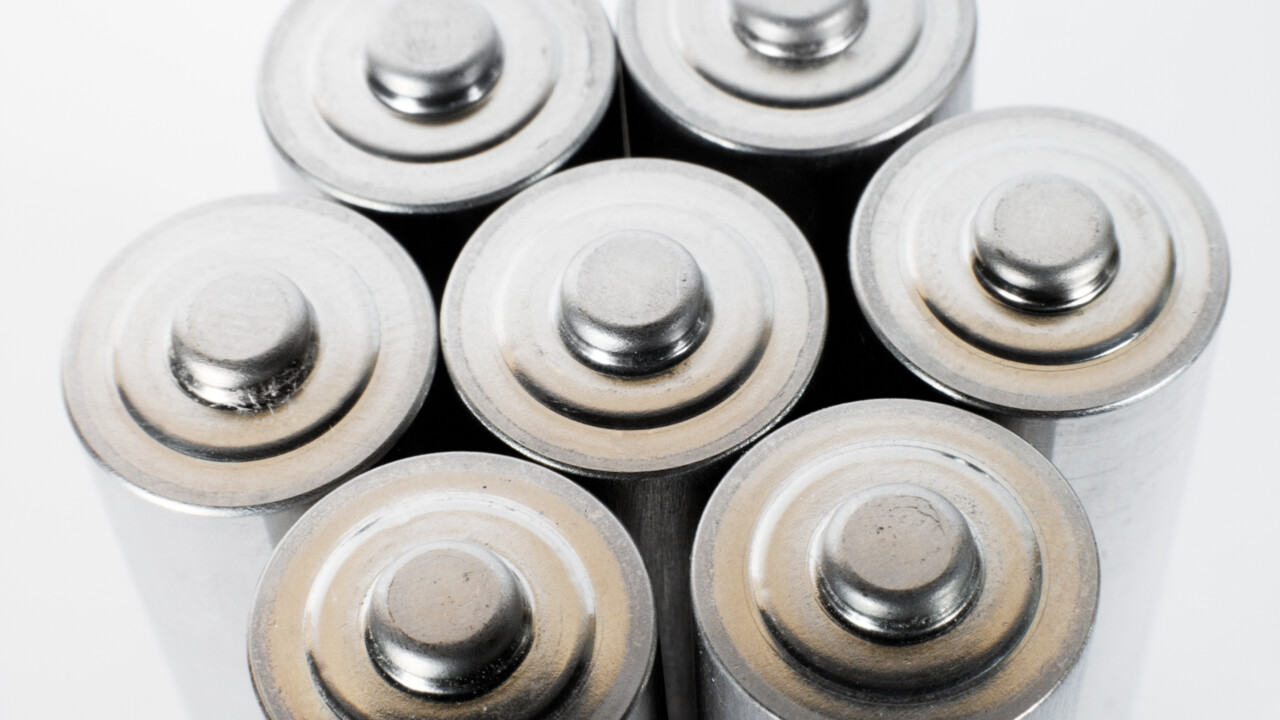 Bild på batterier sedda ovanifrån