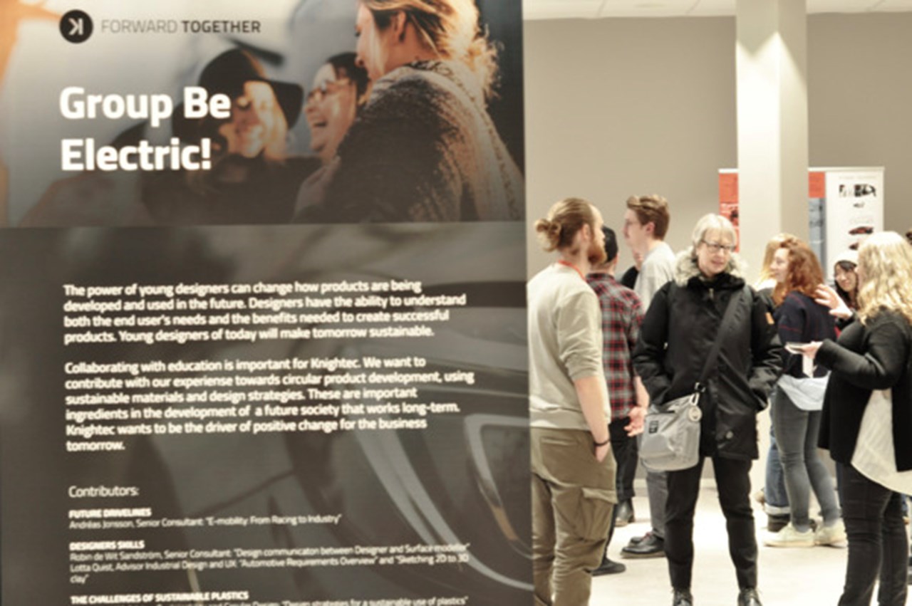 In a showroom at Utopia Shopping in central Umeå, visitors got a glimpse of a futuristic and positive vision of tomorrow's sustainable electric rally series.
