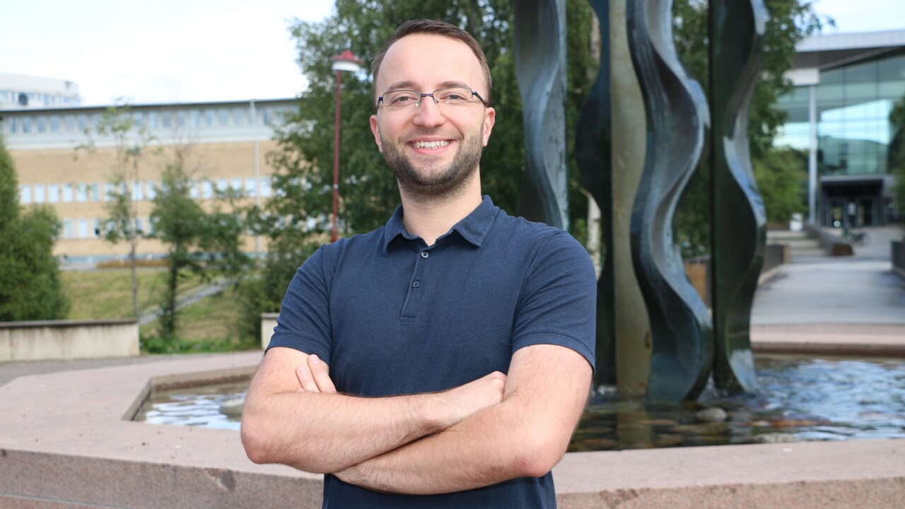 Porträttbild på Jakub Krzywda, Anknuten som doktorand vid Institutionen för datavetenskap, Umeå universoitet.