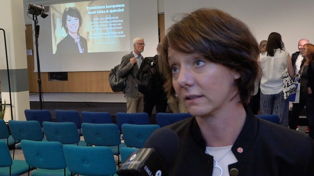 Matilda Ernkrans, minister för högre utbildning och forskning.