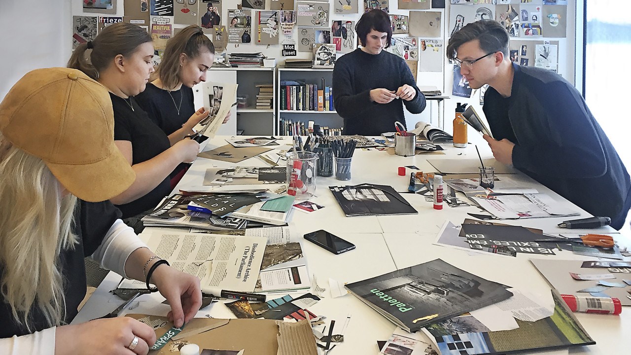 Upper-secondary school pupils create collages at Bildmuseet.