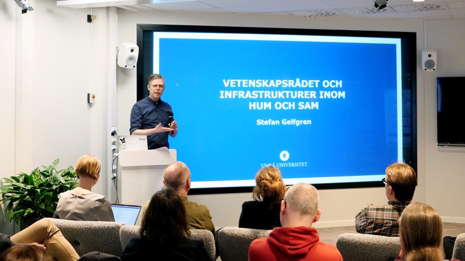 Stefan Gelfgren presenterar i Humlab