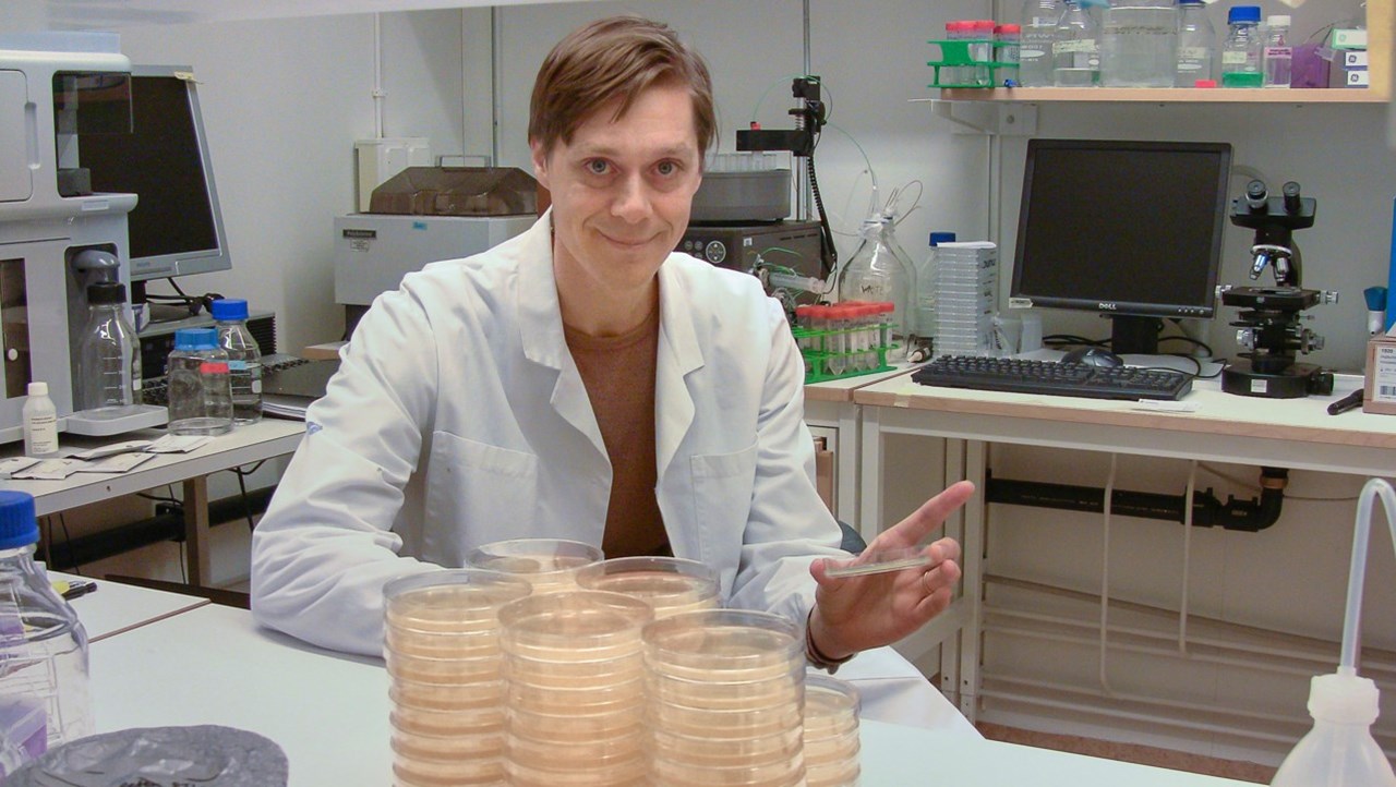 Peter Lind, forskarassistent på Institutionen för molekylärbiologi