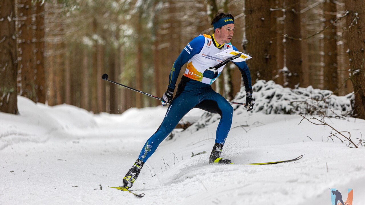 Rasmus Wickbom, elitidrottsstudent i skidorientering, under student-VM 2022.