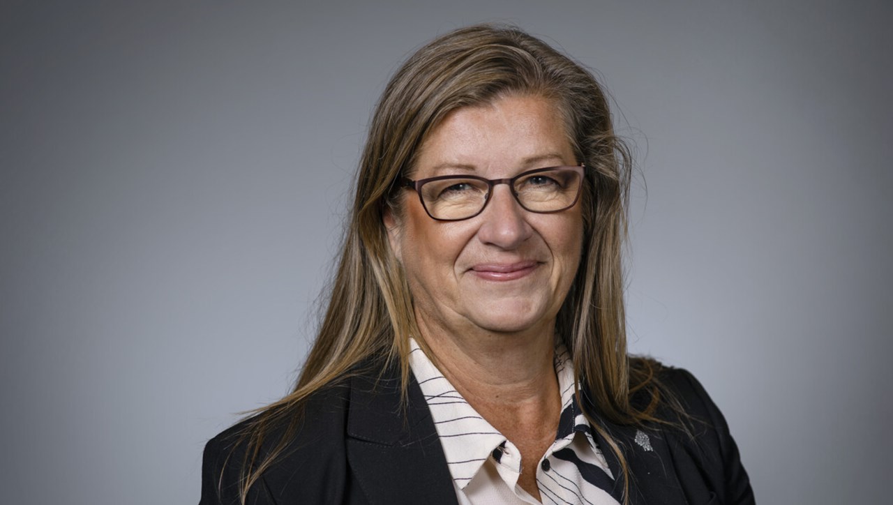 Porträtt på Katrine Riklund, prorektor vid Umeå universitet.