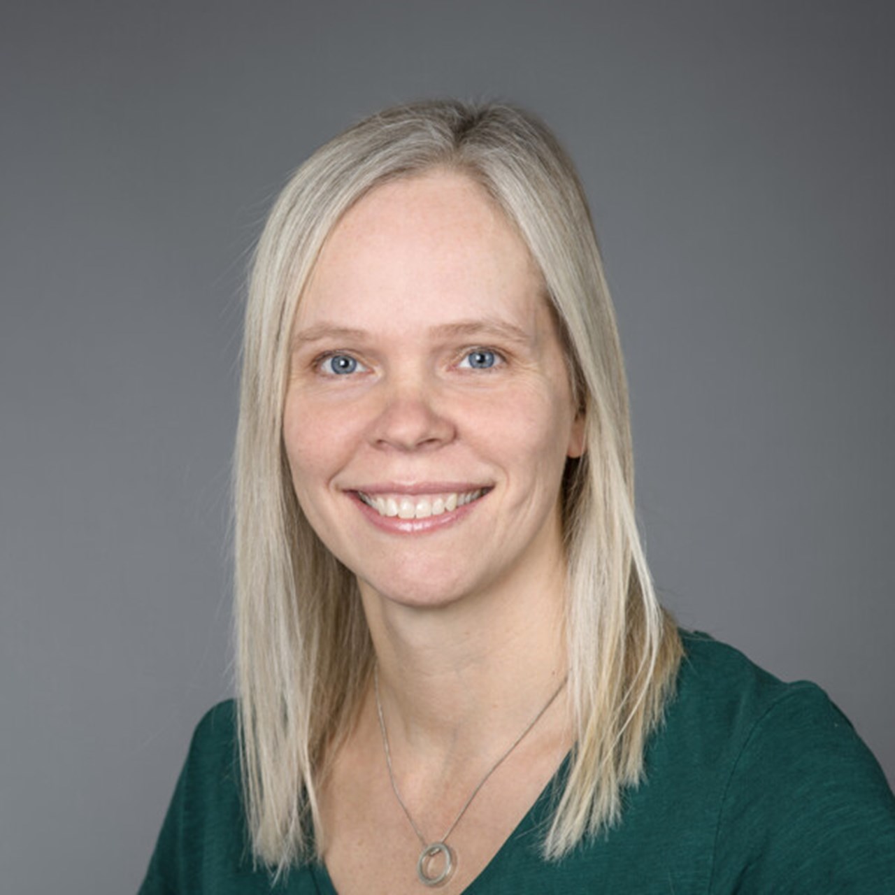 Porträtt på Ingrid Söderbergh som kommunikatör vid Kansliet för teknik och naturvetenskap, Umeå universitet