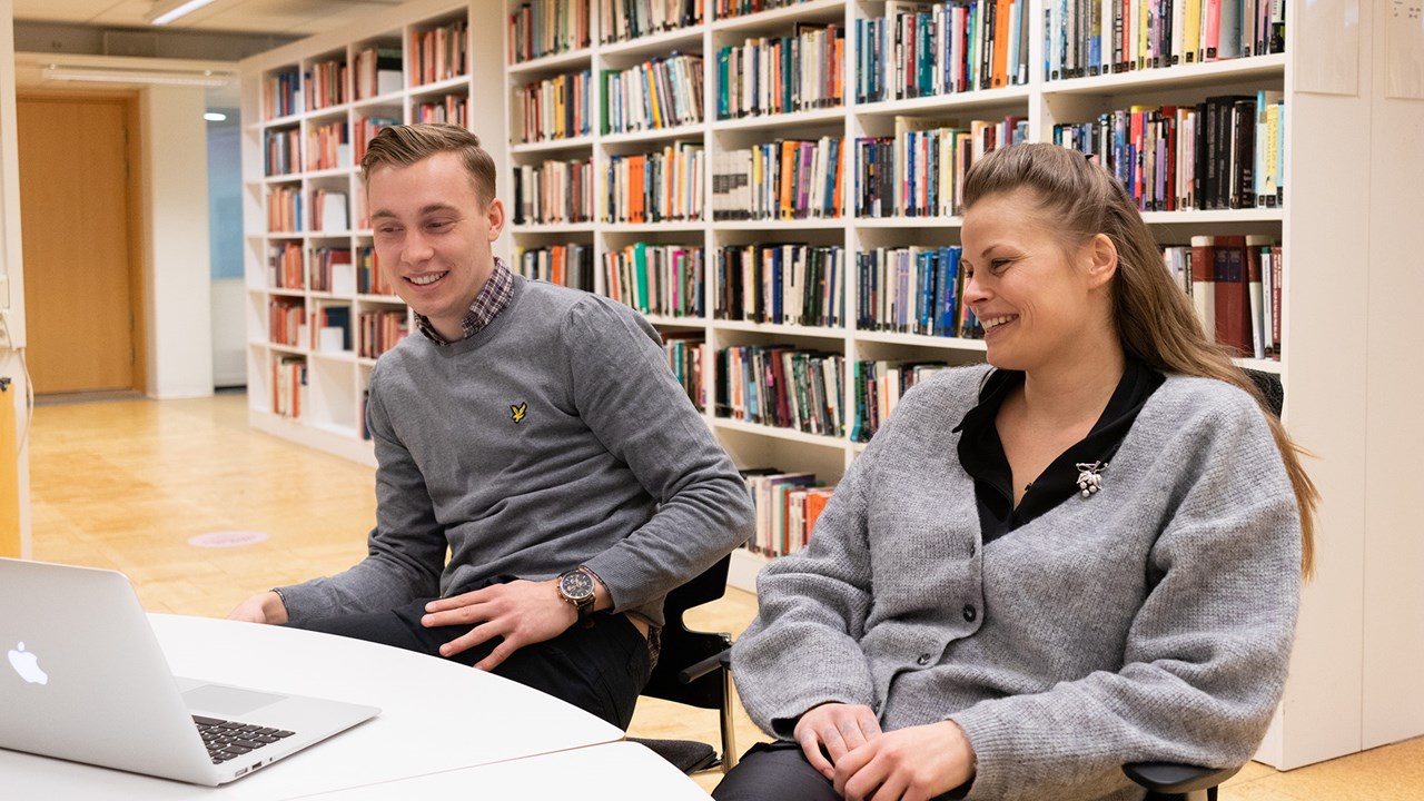 Ludwig Fridolfsson och Anette Andersson är studenter på Personalvetarprogrammet