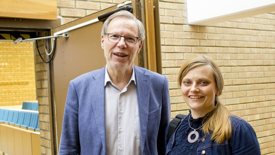 Porträtt av Mats Melin, ordförande i Coronakommissionen, och Ida Asplund, Juridiska institutionen.