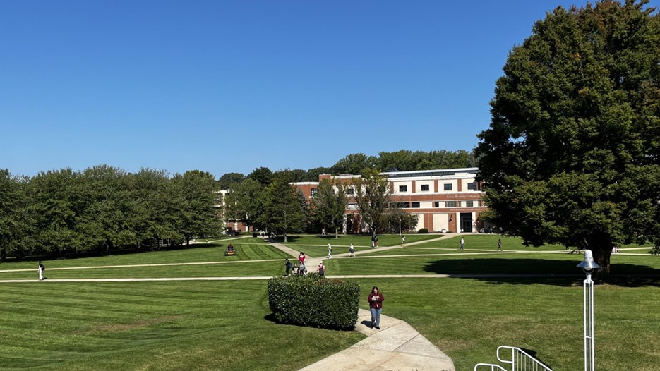 Image of Rider University campus