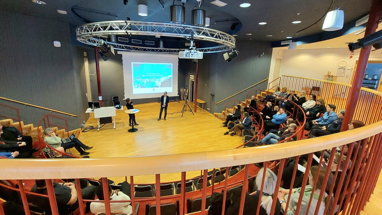 Invigning av yrkeslärarutbildningen vid Campus Skellefteå med vicerektor Dieter Müller och avdelningschef Erik Burstrand