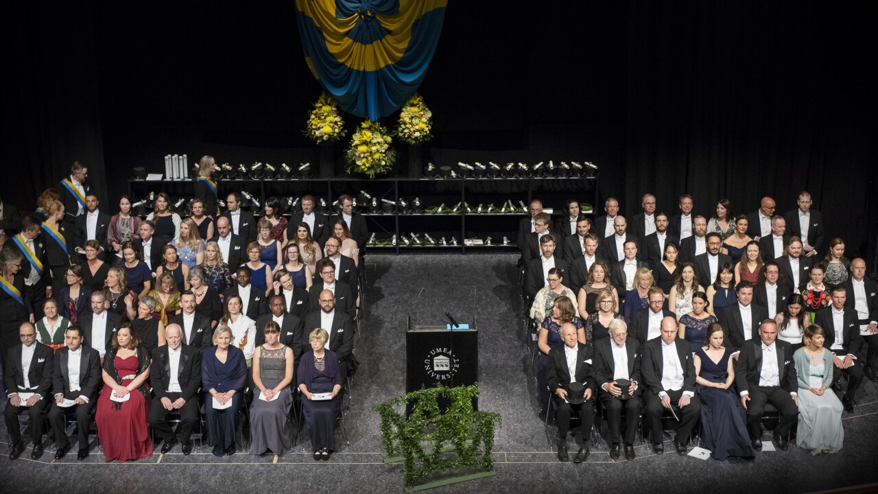Group photo from the 2019 Spring graduation