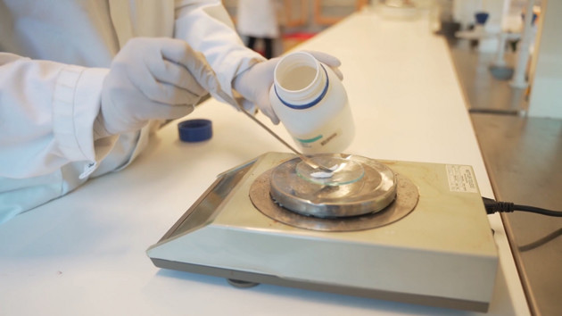 Video: Study both chemistry and molecular biology