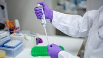 Pipettering av prov.