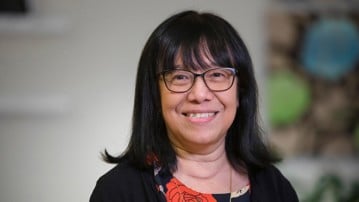 Sun Nyunt Wai, professor i medicinsk mikrobiell patogenes, bedriver forskning om sjukdomsframkallande bakteriers egenskaper på molekylär nivå.  <br/>Professor vid Institutionen för molekylärbiologi Enhet: Grupp Sun Nyunt Wai