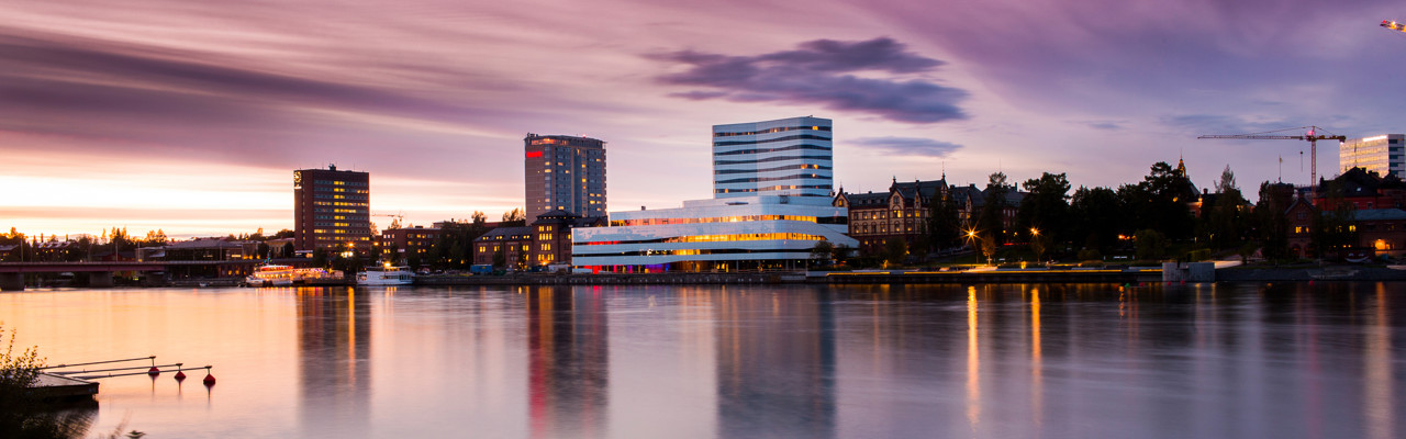 Vy över Umeå skyline med Väven. Tagen för Umeå kulturhuvudstadsår 2014.
