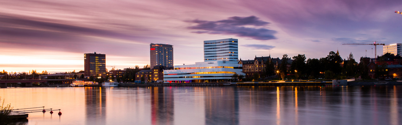 Vy över Umeå skyline med Väven. Tagen för Umeå kulturhuvudstadsår 2014.