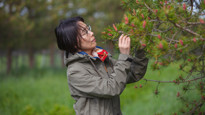 Xiao-Ru Wang, professor vid Institutionen för ekologi, miljö och geovetenskap.