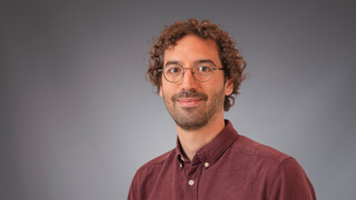 Porträtt: Iker Aramburu. Anknuten som övrig/annan befattning till Institutionen för molekylärbiologi