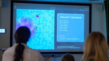 Presentation of the 'BacMan' Design-Build-Test student game in IceLab