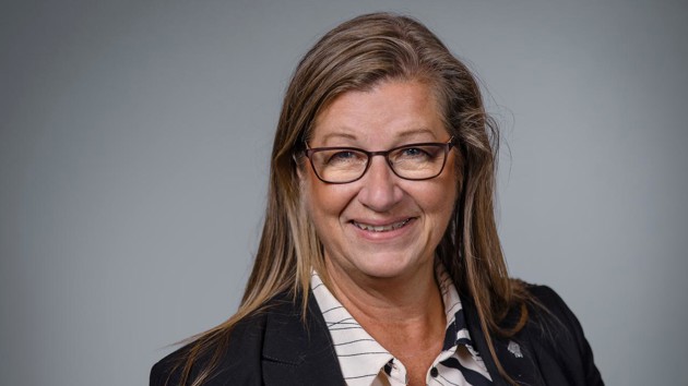 Porträtt på Katrine Riklund, prorektor vid Umeå universitet.