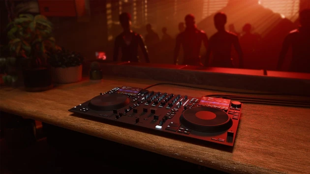 The controller in a dark club environment. The same gear, a different setting, showing how Transition one adapts from bedroom to booth.