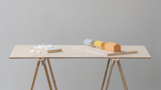 Context model (left) and concept model (right).