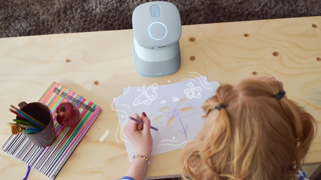 Spark: An AI powered device designed to help children throughout their learning moments like homework, tutoring or playful explorations.