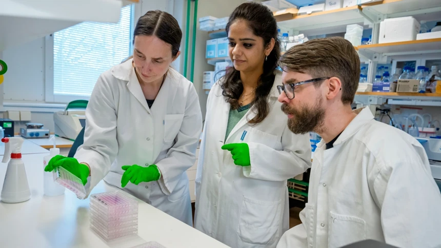 Exciting findings from an antibiotic discovery project with labhead Barbara Sixt and colleague Aakriti Singh and Magnus Ölander, postdoc in the Sixtlab,