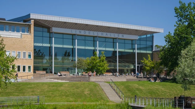 Umeå universitets campus vårbild