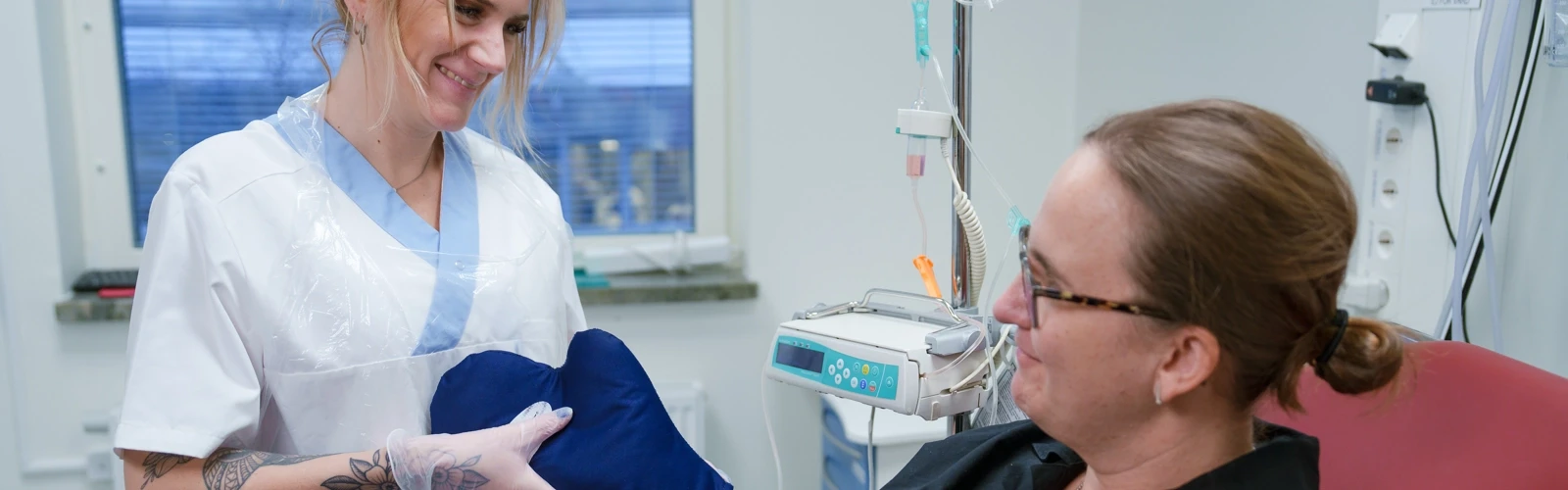 Linnea Nordström (studenten)
Lisette Forsberg  (patienten)
Madeleine Blusi (läraren)