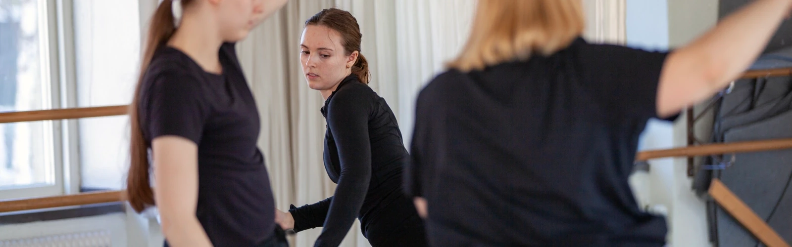 Danselever vid Balettakademin i Umeå