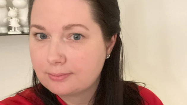 Att vara introduktionscoach har gjort Emelie mer trygg i att prata inför andra 