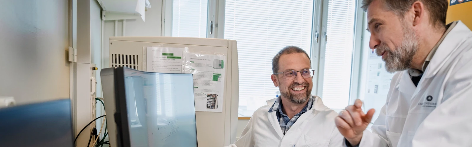 Johan Normark och Constantin Urban Institutionen för klinisk mikrobiologi