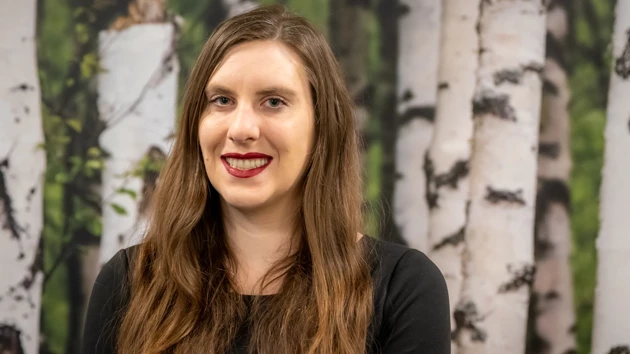 Porträtt foto av Laura Carroll