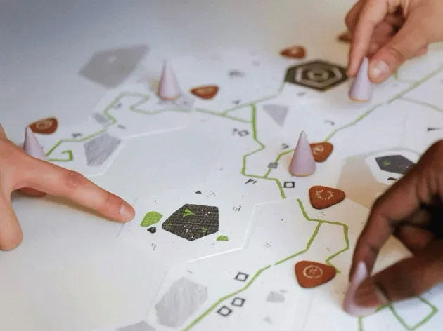 Designing conditions for real-world second-language interaction – Lin Wang / MFA IxD