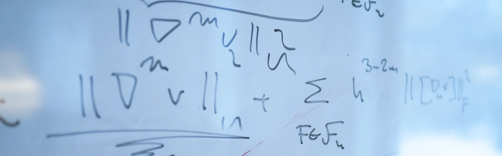 Mats G Larson
Professor vid Institutionen för matematik och matematisk statistik