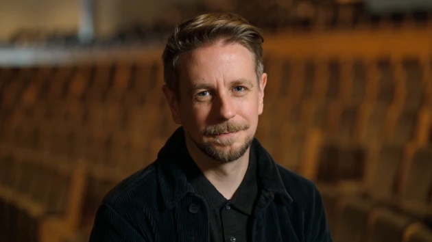 Markus Naarttijärvi
Professor vid Juridiska institutionen
Anknuten som professor till Centrum för transdisciplinär AIRoll: Föreståndare