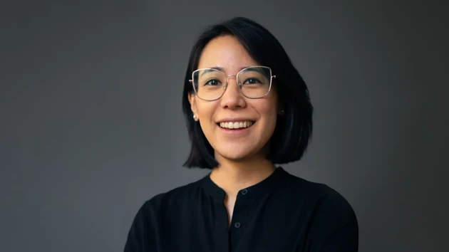 Portrait image of Natalia Ikebara.