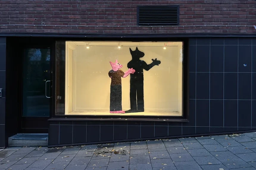 Figur som gör skuggfigurer