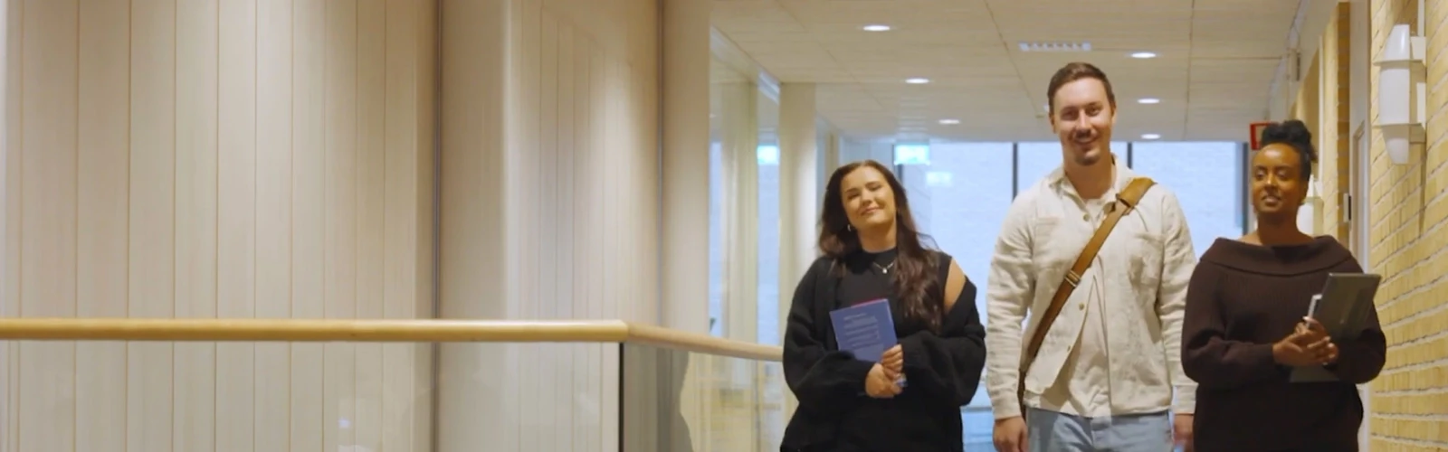 Studenter i Beteendevetarhuset
