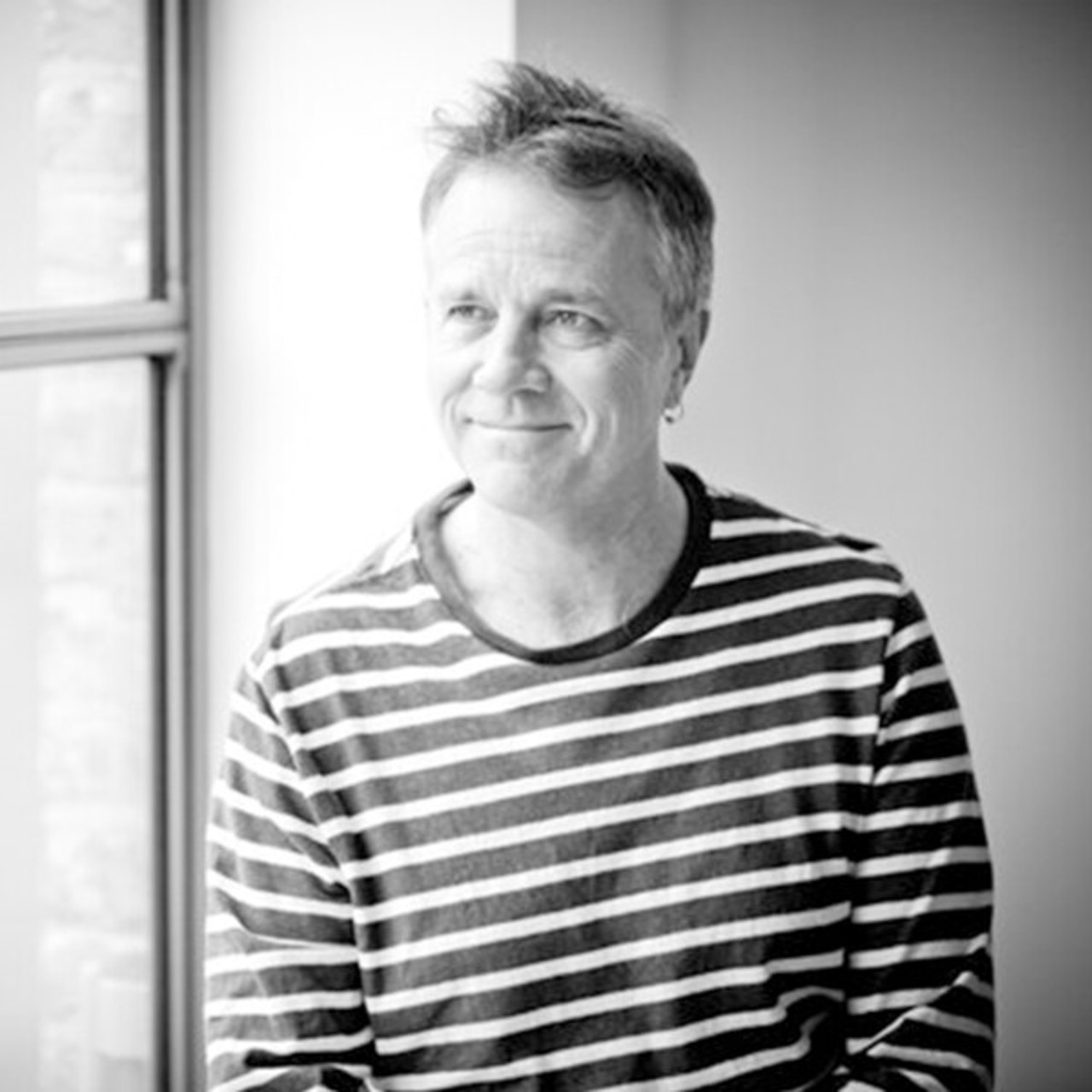 Porträttbild på Toby Miller