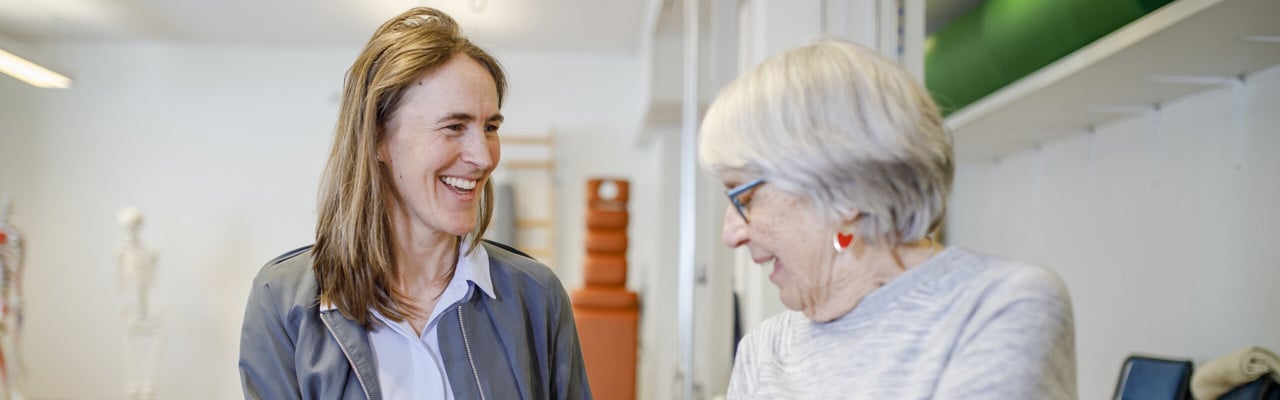 Porträtt av Karin Wadell, professor i fysioterapi, Institutionen för samhällsmedicin och rehabilitering, Umeå universitet.