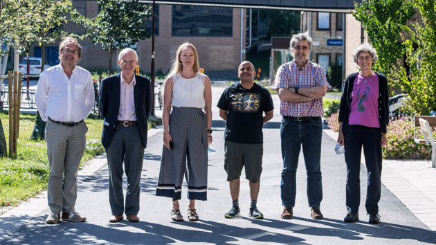 Group photo of MIMS leadership and scientific advisory board members