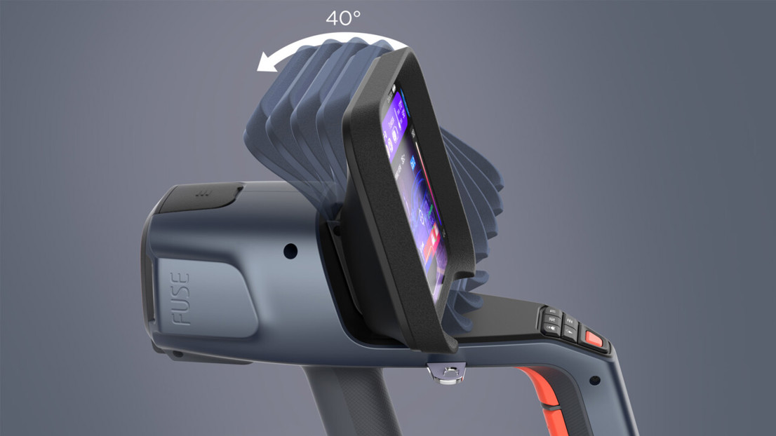 The screen can be tilted up to 40° for various applications.
